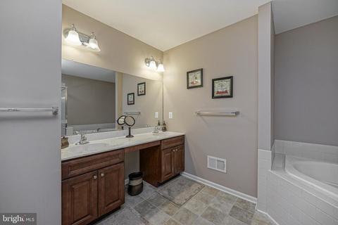 7 Overlook Dr, Mount Laurel, NJ 08054 photo 30