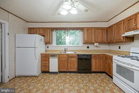 1374 Route 206, Tabernacle, NJ 08088 photo 11