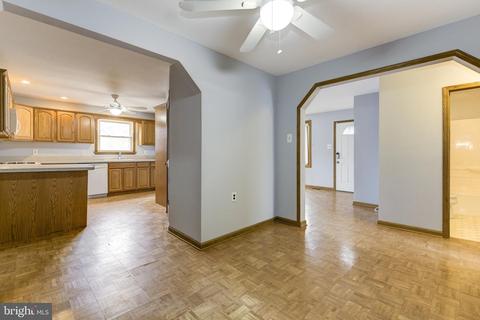 101 N Stiles Ave, Maple Shade, NJ 08052 photo 12