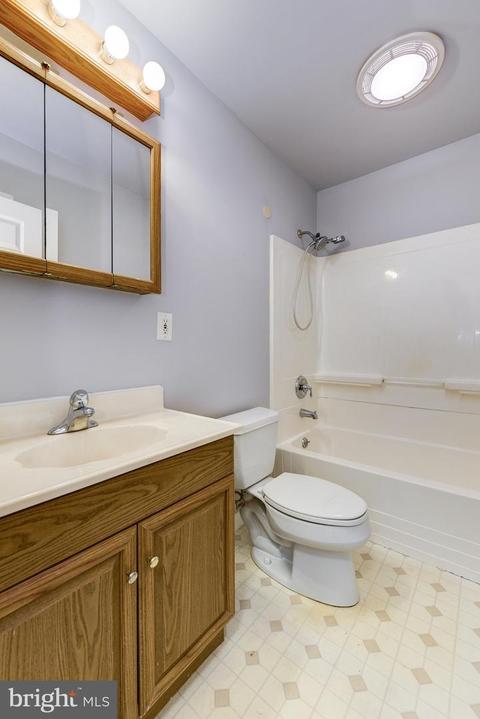 101 N Stiles Ave, Maple Shade, NJ 08052 photo 16
