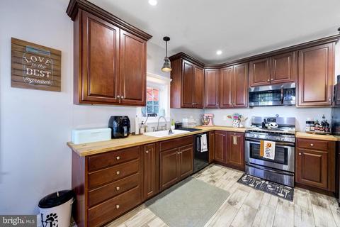 23 S Holly Ave, Maple Shade, NJ 08052 photo 10