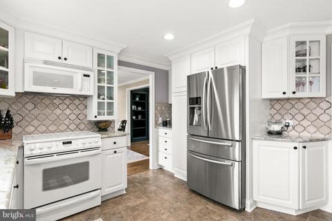 113 Beech Tree Dr, Cinnaminson, NJ 08077 photo 10
