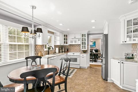113 Beech Tree Dr, Cinnaminson, NJ 08077 photo 12