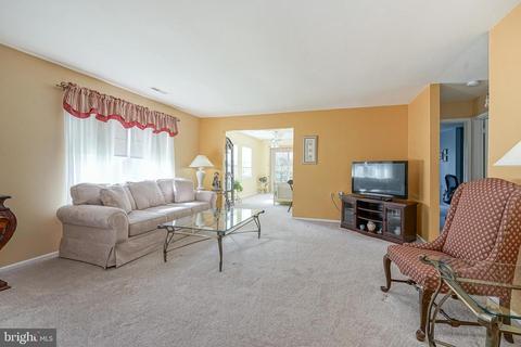 8 Sheppards Ln, Mount Laurel, NJ 08054 photo 9