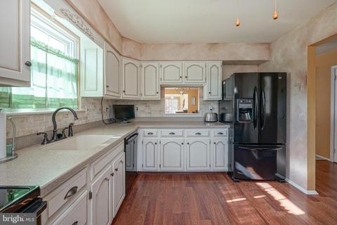 8 Sheppards Ln, Mount Laurel, NJ 08054 photo 15