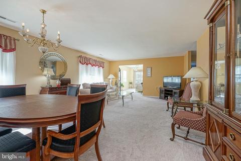 8 Sheppards Ln, Mount Laurel, NJ 08054 photo 10