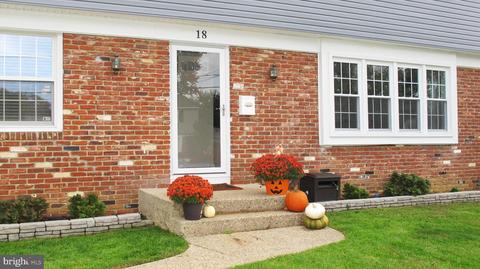 18 Navy Dr, Delran, NJ 08075 photo 3