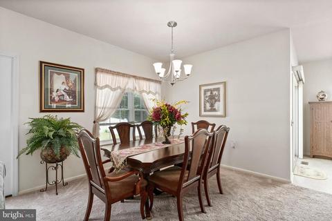 18 Ashley Dr, Delran, NJ 08075 photo 10