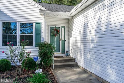18 Ashley Dr, Delran, NJ 08075 photo 3