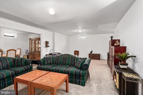 18 Ashley Dr, Delran, NJ 08075 photo 19