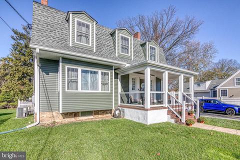 419 E Main St, Maple Shade, NJ 08052 photo 3