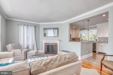419 E Main St, Maple Shade, NJ 08052 photo 7