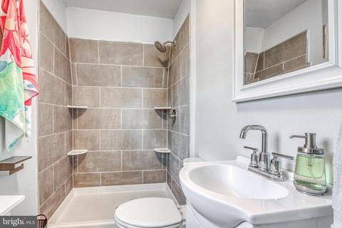 419 E Main St, Maple Shade, NJ 08052 photo 21