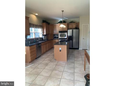 14 Ridgeview Rd, Delran, NJ 08075 photo 9