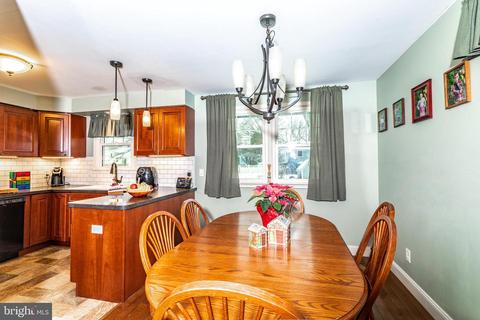 508 8th St, Riverside, NJ 08075 photo 7