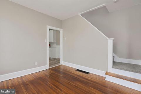 406 E Washington St, Riverside, NJ 08075 photo 9