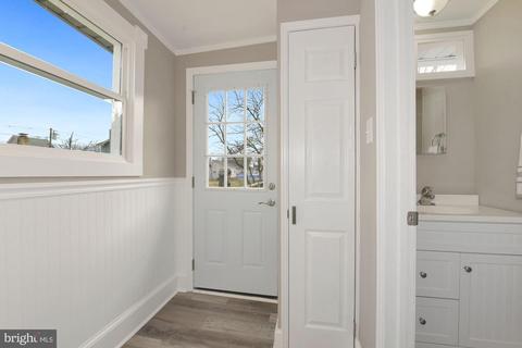 406 E Washington St, Riverside, NJ 08075 photo 16