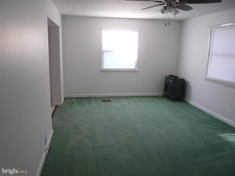 52 E Park Ave, Maple Shade, NJ 08052 photo 2