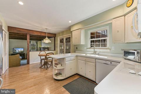 734 Cornwallis Dr, Mount Laurel, NJ 08054 photo 6