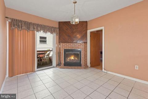 331 Bem St, Riverside, NJ 08075 photo 10