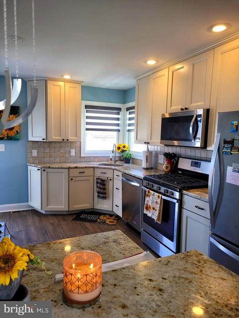 513 Monroe St, Riverside, NJ 08075 photo 8