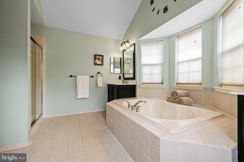 24 Grande Blvd, Delran, NJ 08075 photo 27