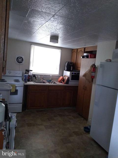 125 E Main St, Wrightstown, NJ 08562 photo 8