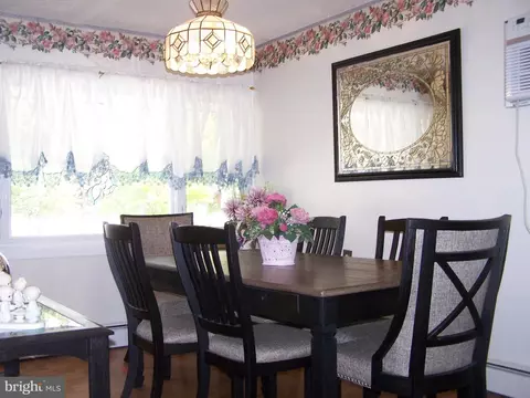 37 High St, Maple Shade, NJ 08052 photo 10
