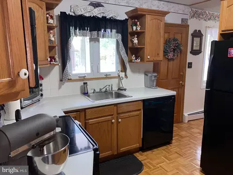 37 High St, Maple Shade, NJ 08052 photo 14