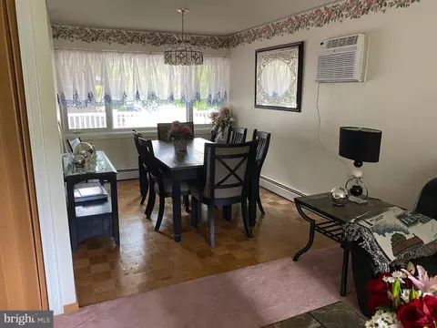 37 High St, Maple Shade, NJ 08052 photo 11