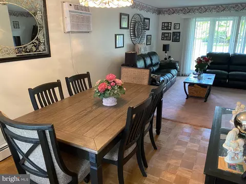 37 High St, Maple Shade, NJ 08052 photo 9