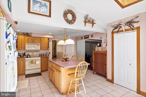 163 Fox Chase Dr, Delran, NJ 08075 photo 9