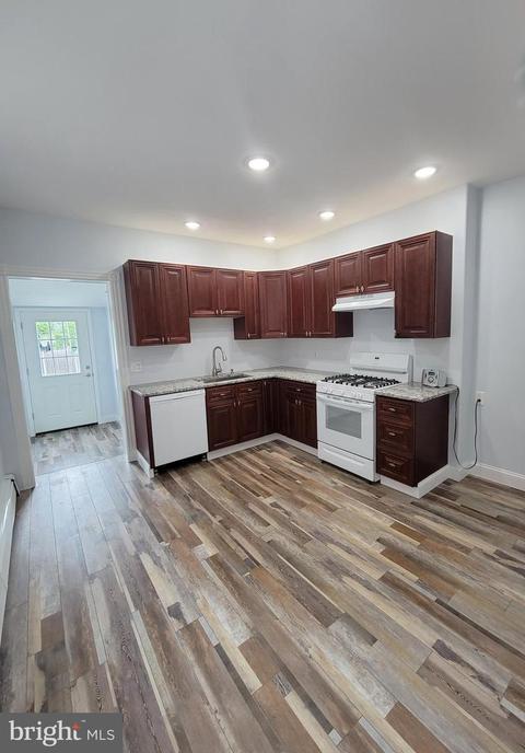505 Kossuth St, Riverside, NJ 08075 photo 5