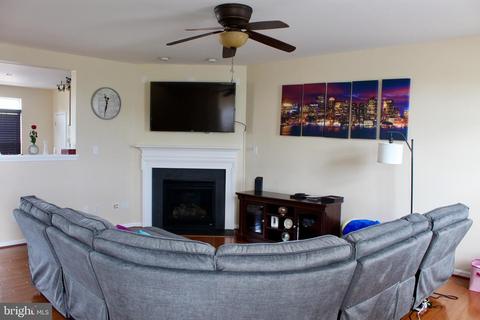 2 Fox Ct, Riverside, NJ 08075 photo 8