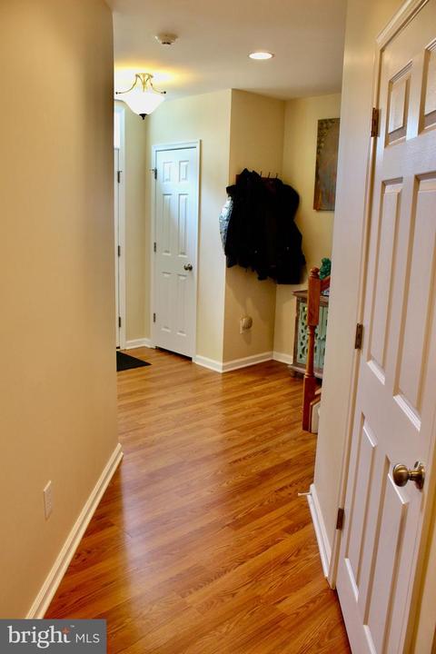 2 Fox Ct, Riverside, NJ 08075 photo 2