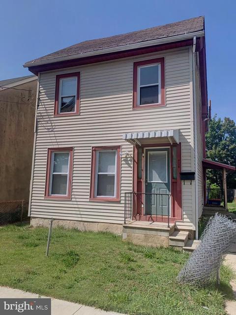 426 E Pine St, Millville, NJ 08332 photo 1