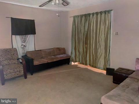 426 E Pine St, Millville, NJ 08332 photo 5
