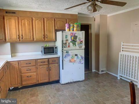426 E Pine St, Millville, NJ 08332 photo 7