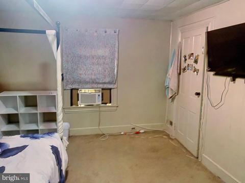 426 E Pine St, Millville, NJ 08332 photo 9