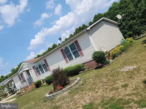 1887 N Delsea Dr #165, Vineland, NJ 08360