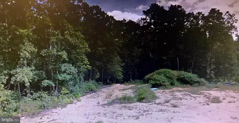 35 Beaver Rd, Millville, NJ 08332