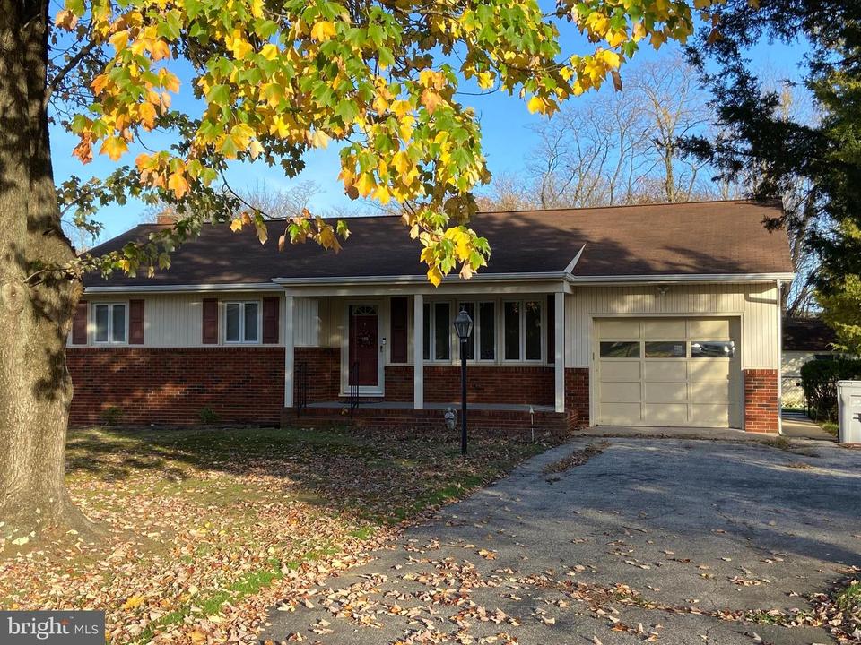  593 N Valley Ave, Vineland, NJ 08360 photo 1