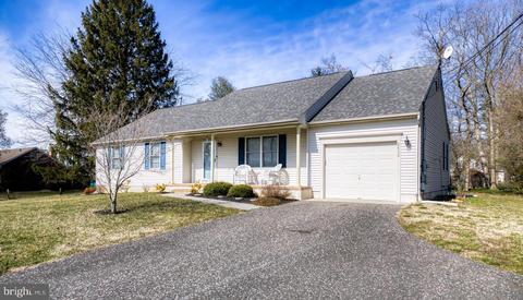2832 Dante Ave, Vineland, NJ 08361