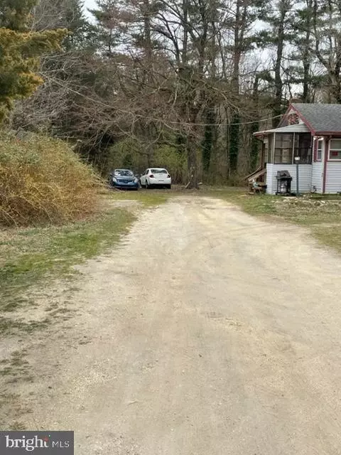 1024 E Commerce St, Bridgeton, NJ 08302 photo 3