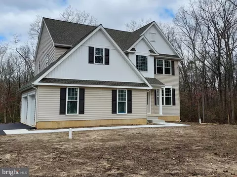48 Oakland Dr, Bridgeton, NJ 08302