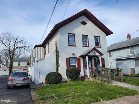 716 E Wood St, Vineland, NJ 08360