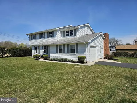 2388 Jefferson Ave, Vineland, NJ 08361