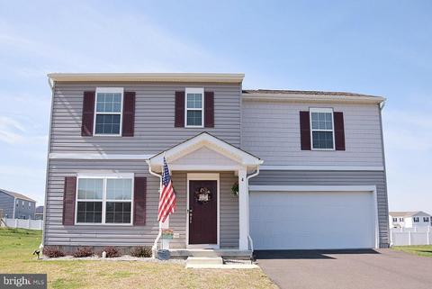4 Eisenhower Dr, Bridgeton, NJ 08302