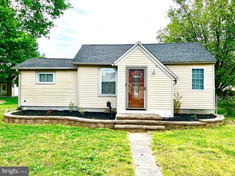 301 Mount Vernon St, Vineland, NJ 08360