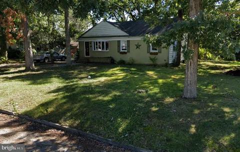 705 Pleasant Dr, Millville, NJ 08332
